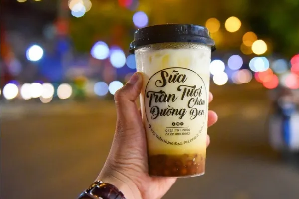 So sánh trà sữa nguyên chất và trà sữa thông thường